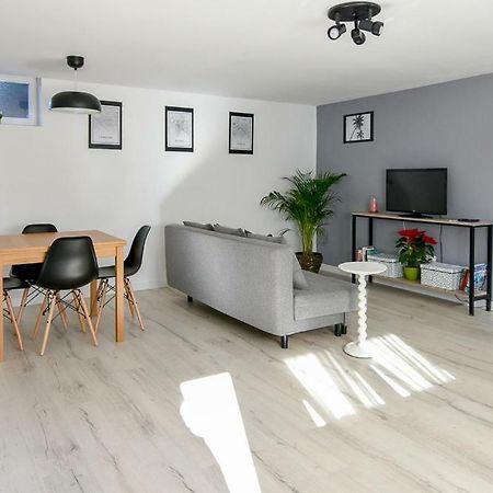 Apartamento Turistico En 브루네테 외부 사진